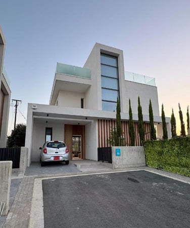 Villa in Protaras - view 1