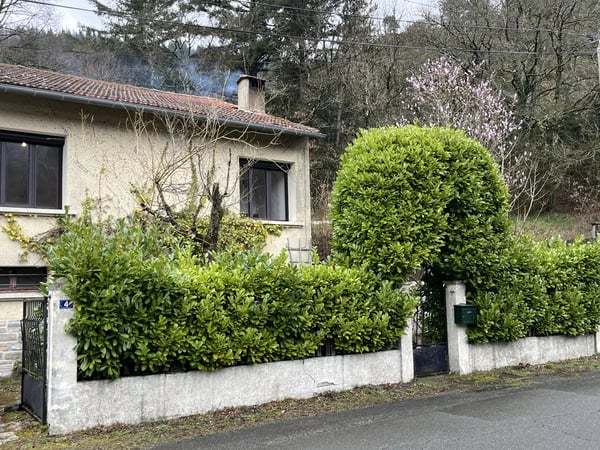 House in Verreries-de-Moussans - view 1