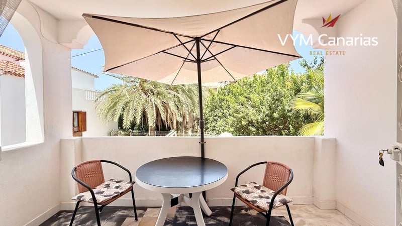 House in San Eugenio - view 1