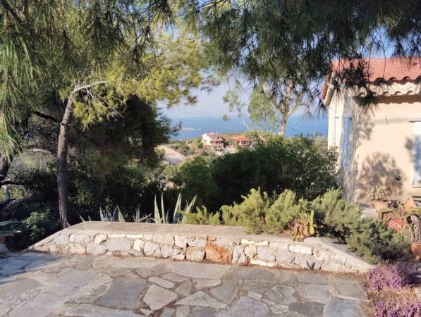 House in Sofikon - view 1