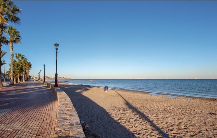 House in Santa Cruz - view 1