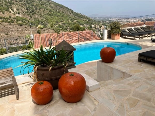 Villa in Calp - view 1