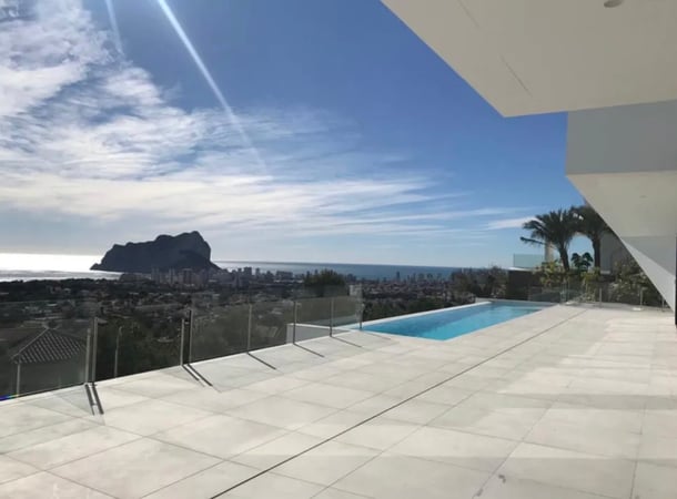 Villa in Calp - view 1