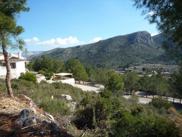 Villa in Alicante - view 1