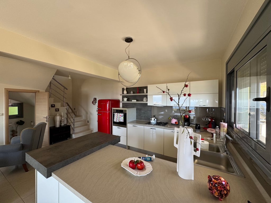 Villa in Central Greece - Image 5