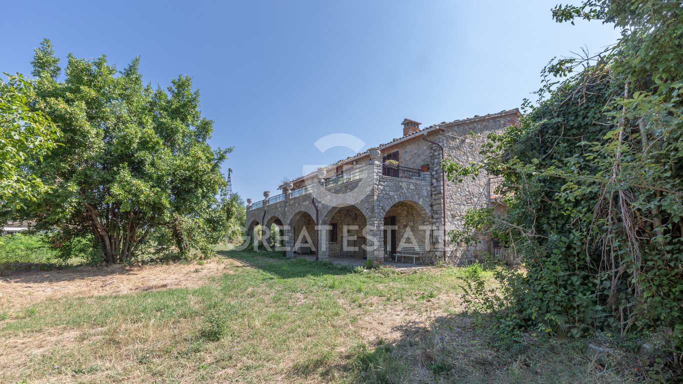 House in Faiolo - Image 3
