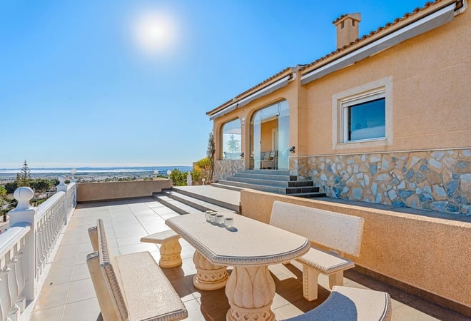 Villa in Ciudad Quesada - view 1