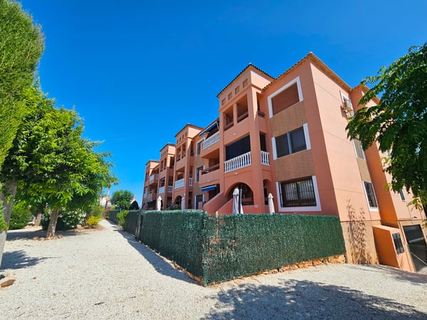 Apartment in Urbanizacion los Balcones - view 1