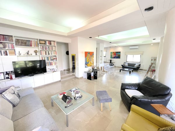 House in Chryseleousa - view 1