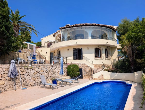 Villa in Moraira - view 1