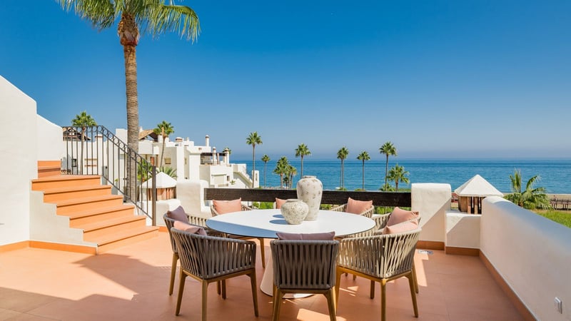 Apartment in Estepona - view 1