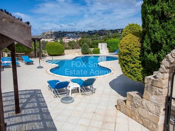 House in Pegeia - view 1