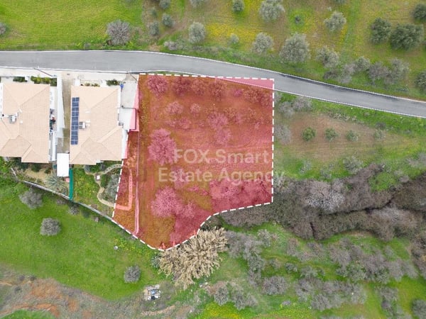 Land in Kalo Chorio (Oreinis) - view 1