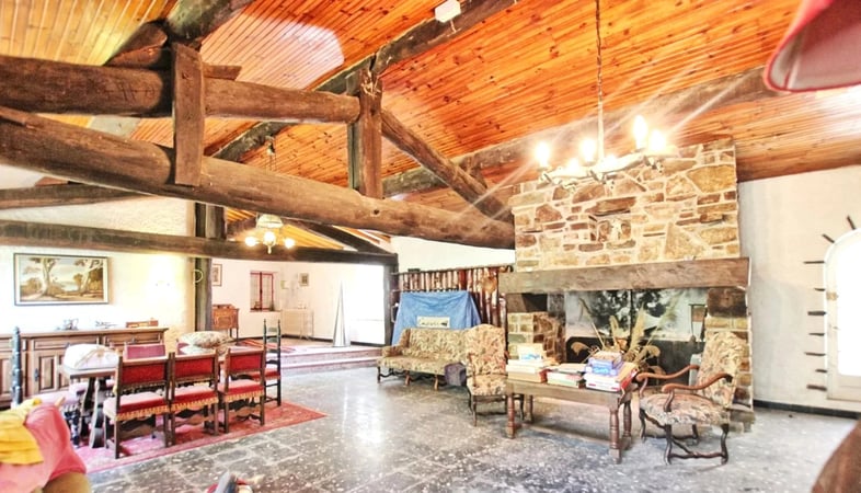 House in Caunes-Minervois - view 1