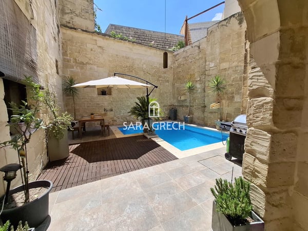 House in Iz-Zejtun - view 1