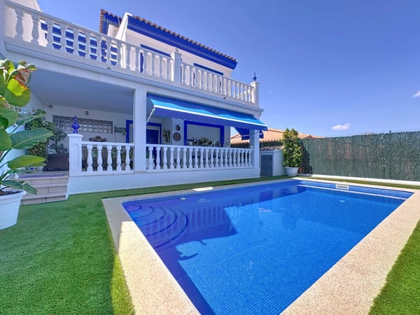 House in L'Albir - view 1