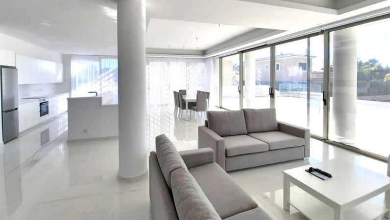 House in Pegeia - view 1