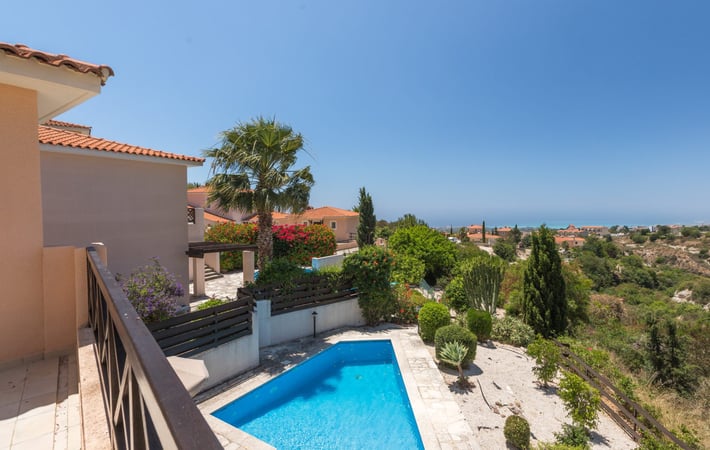 House in Tala - view 1