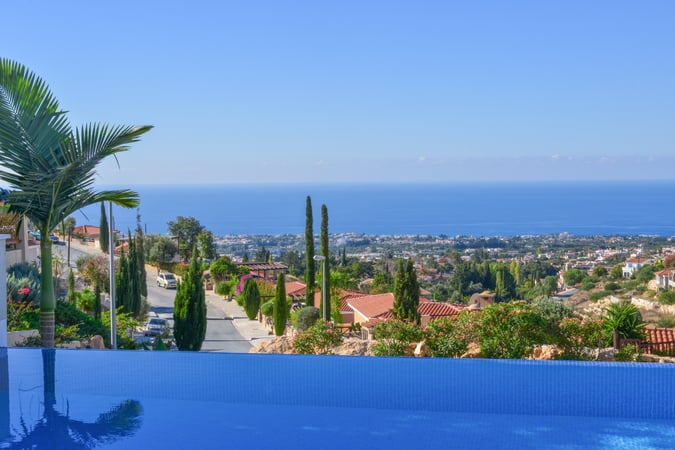 House in Tala - view 1