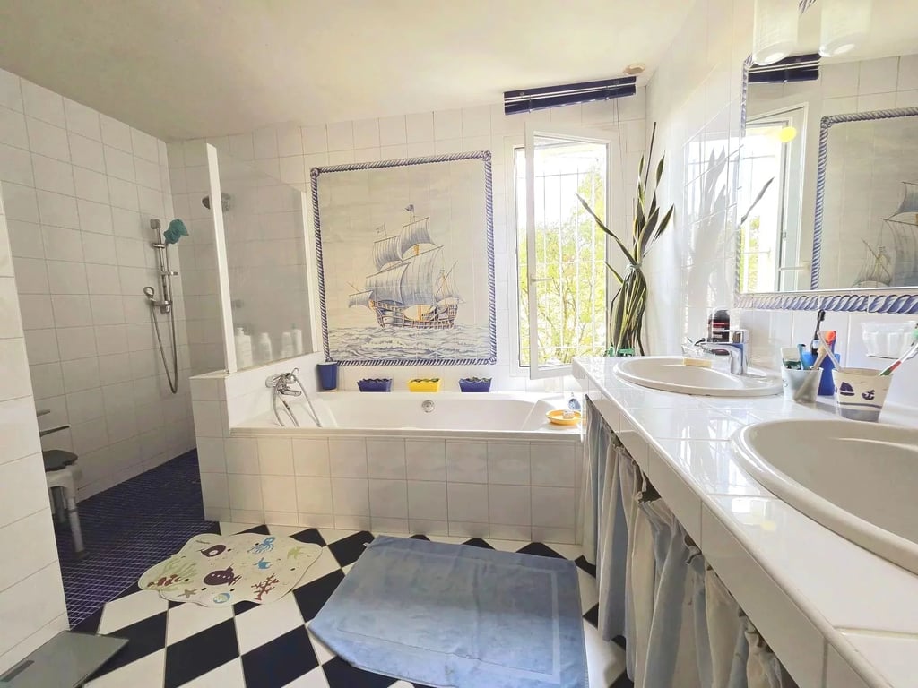 House in Monsegur - Image 2