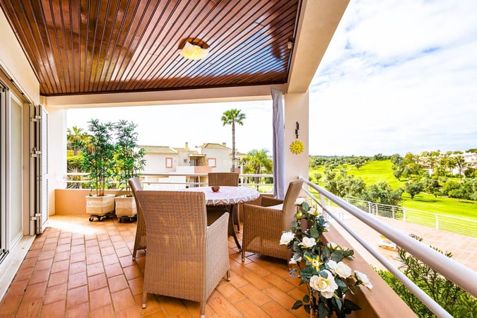 Apartment in Estombar - view 1