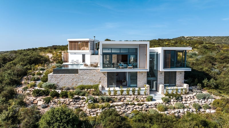 Villa in Tsada - view 1