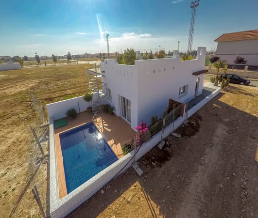 Villa in Los Alcazares - view 1