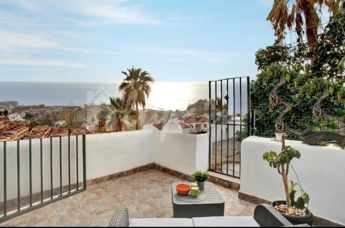 Apartment in Costa Adeje - view 1