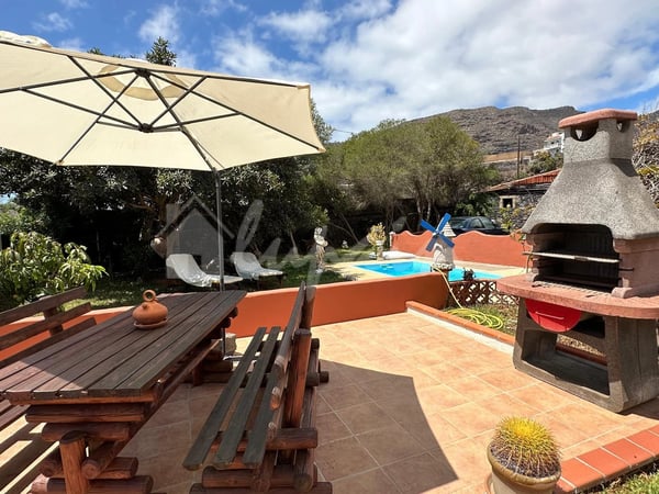 Villa in Los Gigantes - view 1