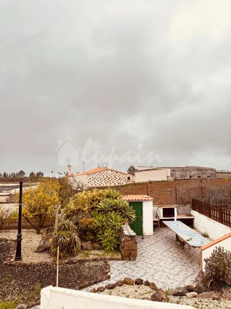 House in Trevejos - view 1