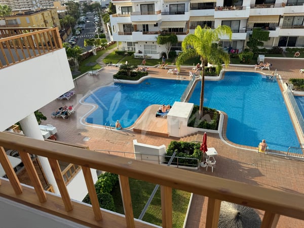 Apartment in Los Cristianos - view 1