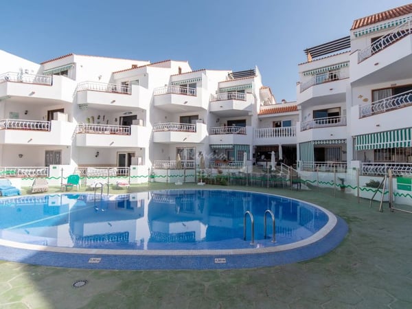 Apartment in Los Cristianos - view 1