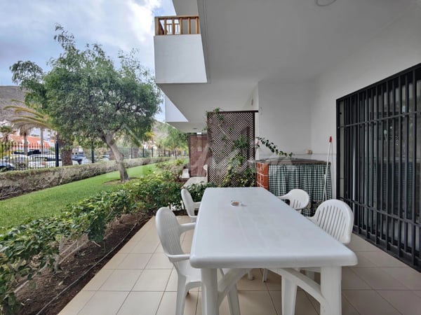 Apartment in Los Cristianos - view 1