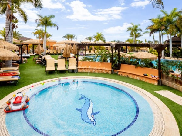 Apartment in Playa de las Americas - view 1