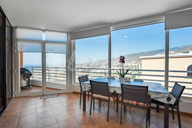 Villa in Costa Adeje - view 1