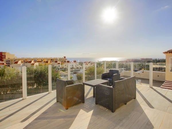 Villa in Costa Adeje - view 1