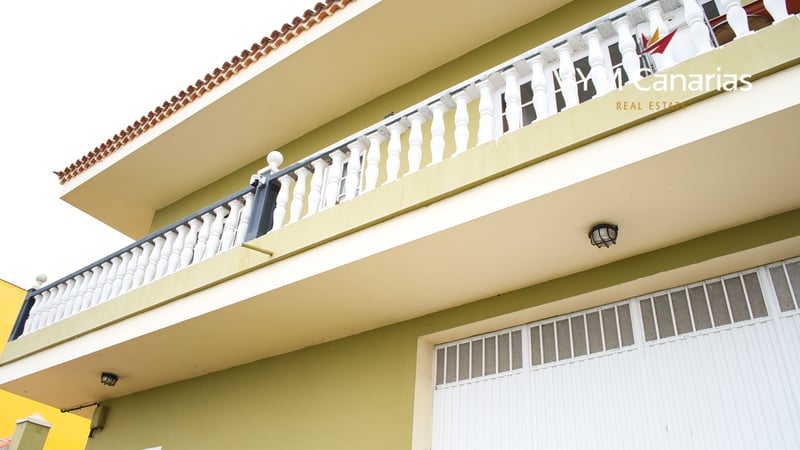 Villa in La Orotava - view 1