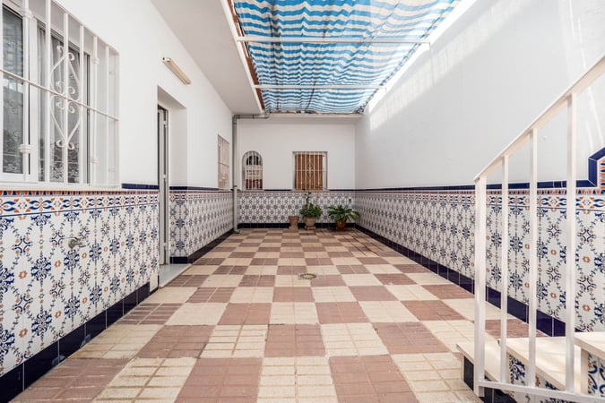 House in Malaga - view 1