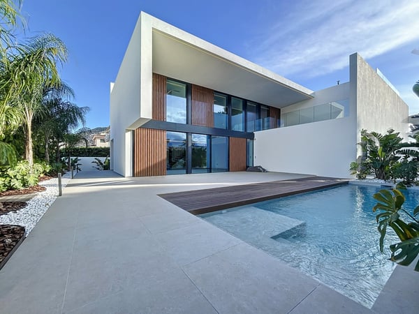 Villa in L'Albir - view 1