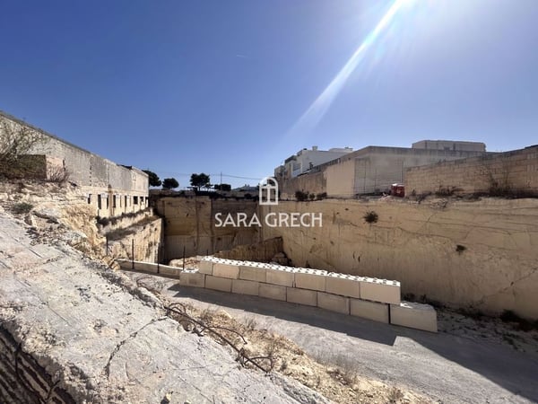 House in Mosta - view 1