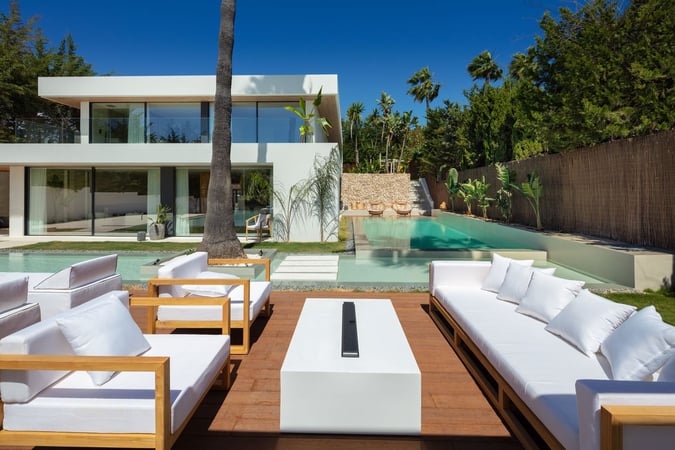 House in Nueva Andalucia - view 1