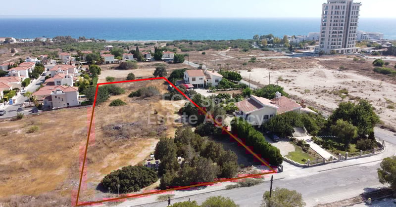 Land in Agios Tychon - view 1