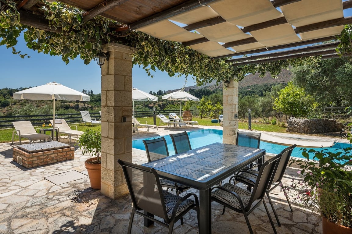 Villa in Maza - Image 2