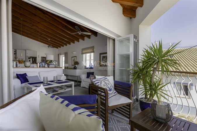 House in Figueira - view 1