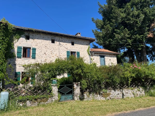 House in Maisonnais-sur-Tardoire - view 1