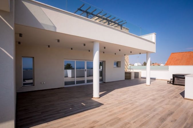 Apartment in Germasogeia - view 1