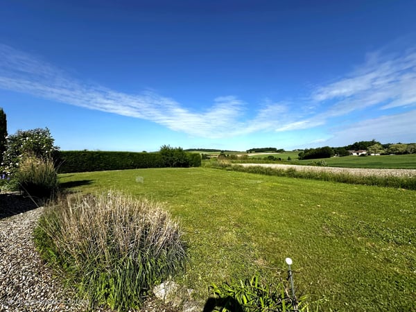 House in Eymet - view 1