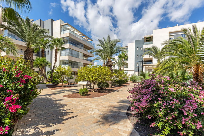 Apartment in La Zenia - view 1