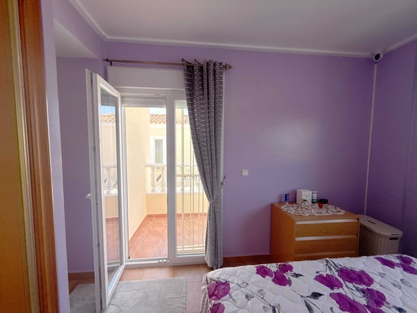 Villa in La Zenia - view 1