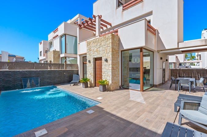 Villa in Ciudad Quesada - view 1